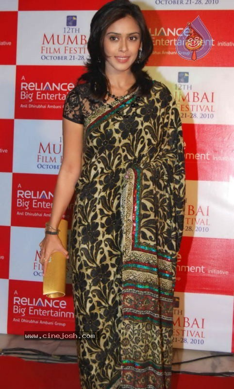 12th MAMI Film Festival Closing Ceremony 2010 - 38 / 44 photos
