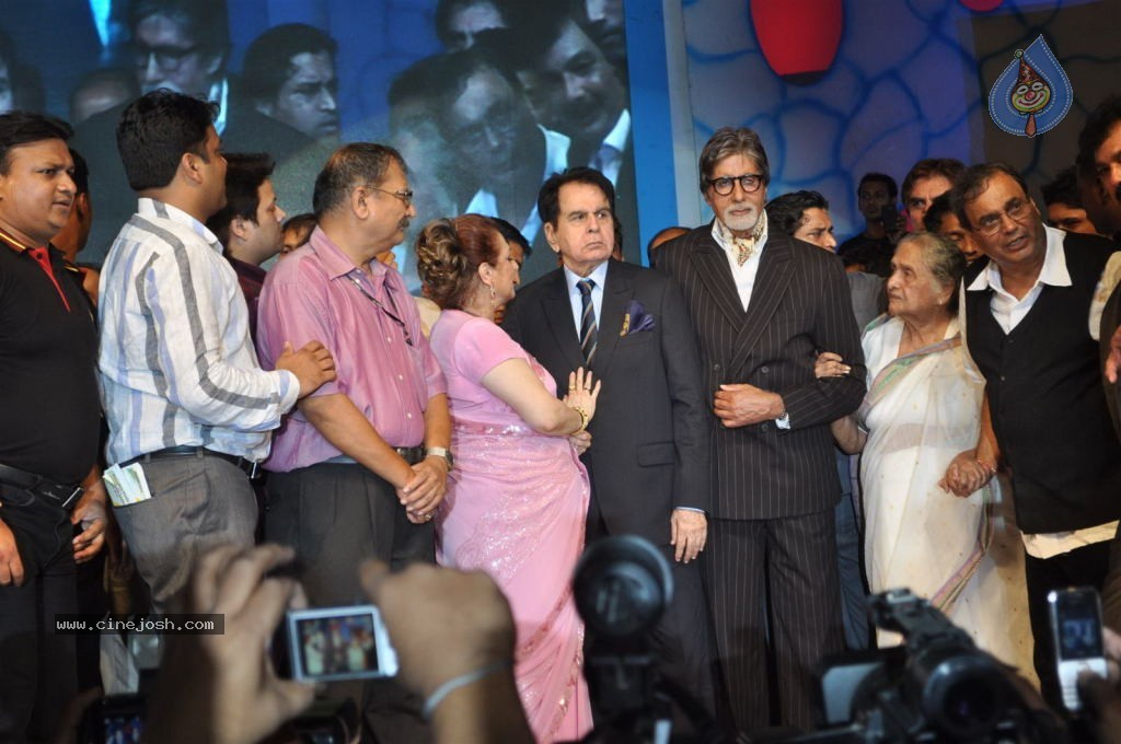 143rd Dadasaheb Phalke Academy Awards 2012 - 31 / 51 photos