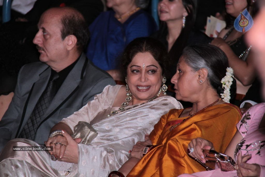 14th Mumbai Film Festival Opening Ceremony - 67 / 94 photos