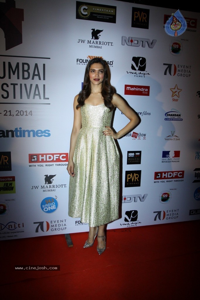 16th Mumbai Film Festival Opening Ceremony - 2 / 168 photos