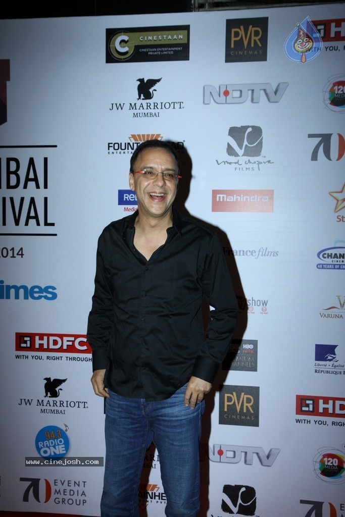 16th Mumbai Film Festival Opening Ceremony - 122 / 168 photos