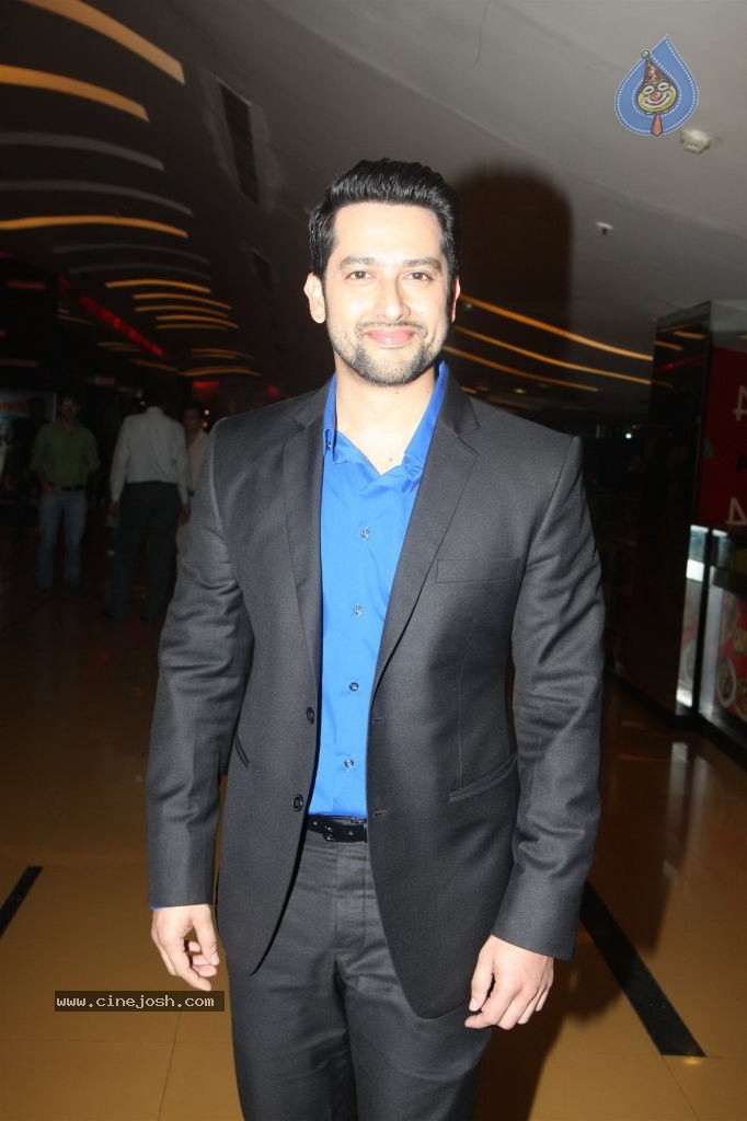 1920 Evils Returns Movie Press Meet - 32 / 48 photos