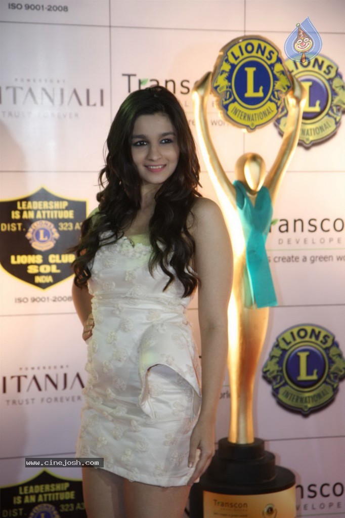 19th Lions Gold Awards Event - 14 / 55 photos