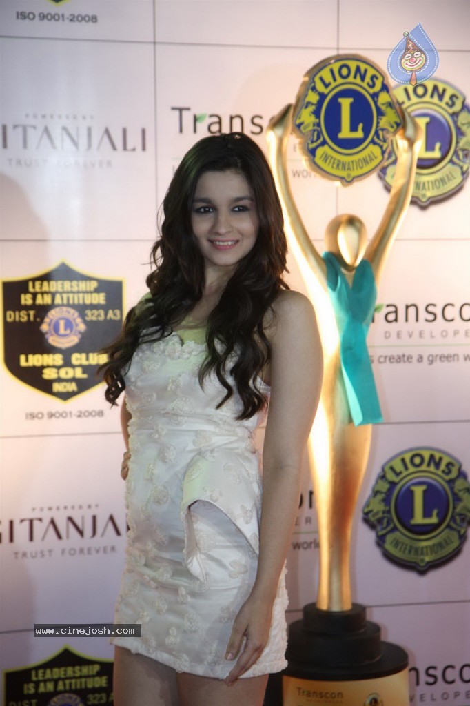 19th Lions Gold Awards Event - 16 / 55 photos