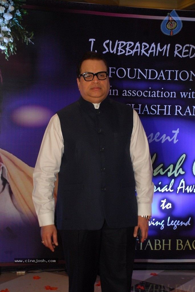 2nd Yash Chopra Memorial Award Presentation  - 75 / 92 photos