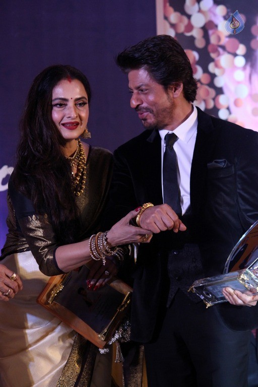 4th National Yash Chopra Awards - 3 / 62 photos