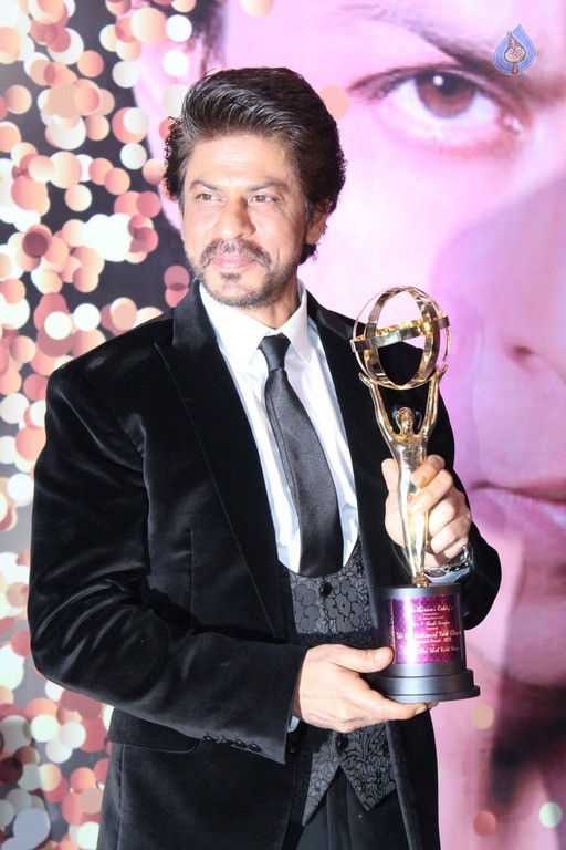 4th National Yash Chopra Awards - 13 / 62 photos