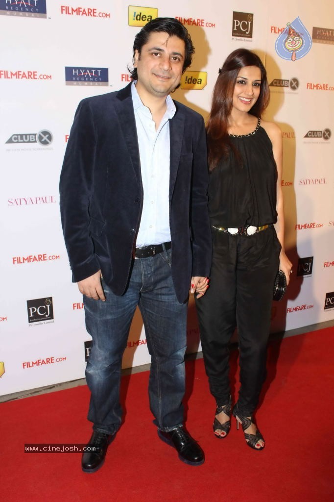 57th Idea Filmfare Awards 2011 Nominations Bash - 37 / 102 photos