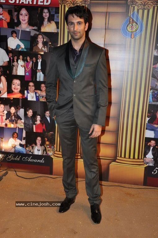 5th Boroplus Gold Awards 2012 - 27 / 128 photos