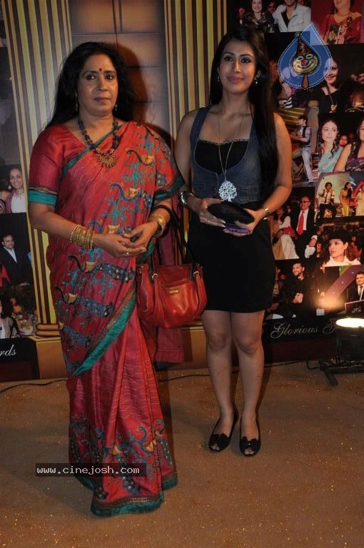 5th Boroplus Gold Awards 2012 - 88 / 128 photos