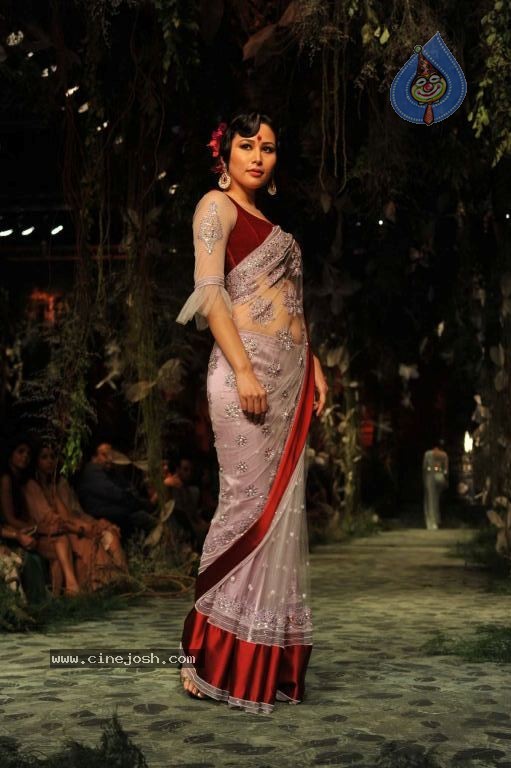 Aamby Valley India Bridal Fashion Week 2012 - 1 / 71 photos