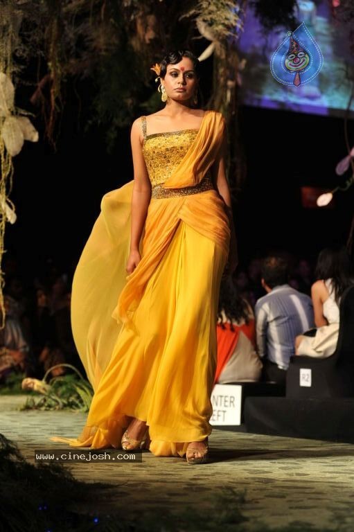 Aamby Valley India Bridal Fashion Week 2012 - 4 / 71 photos