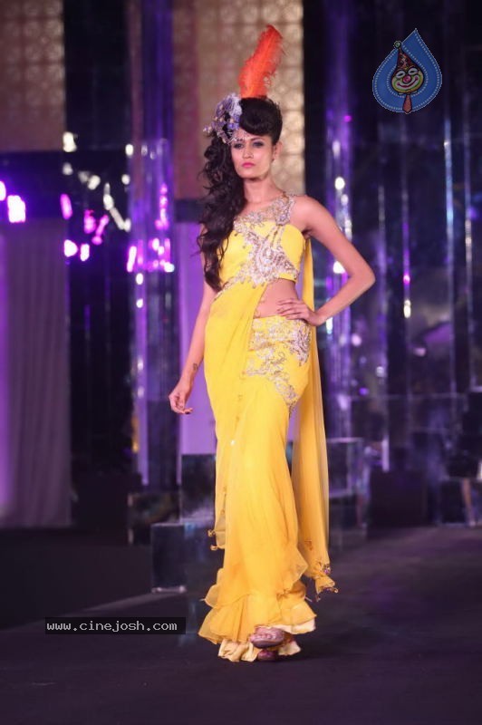 Aamby Valley India Bridal Week Day 1 All Shows  - 9 / 90 photos