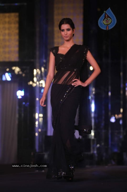 Aamby Valley India Bridal Week Day 1 All Shows  - 78 / 90 photos