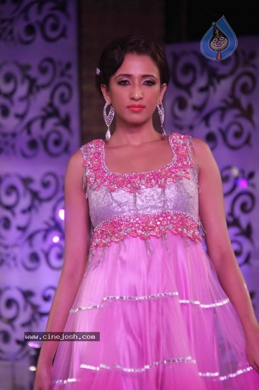 Aamby Valley India Bridal Week Day 3 - 35 / 55 photos