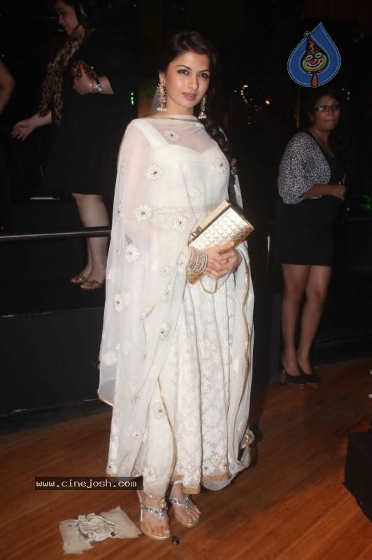 Aamby Valley India Bridal Week Day 4 Guests - 3 / 35 photos