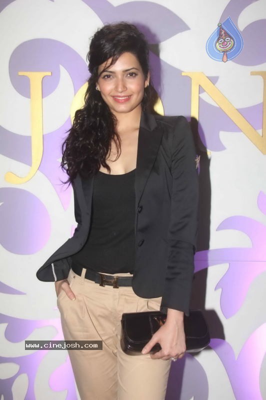 Aamby Valley India Bridal Week Day 4 Guests - 22 / 35 photos