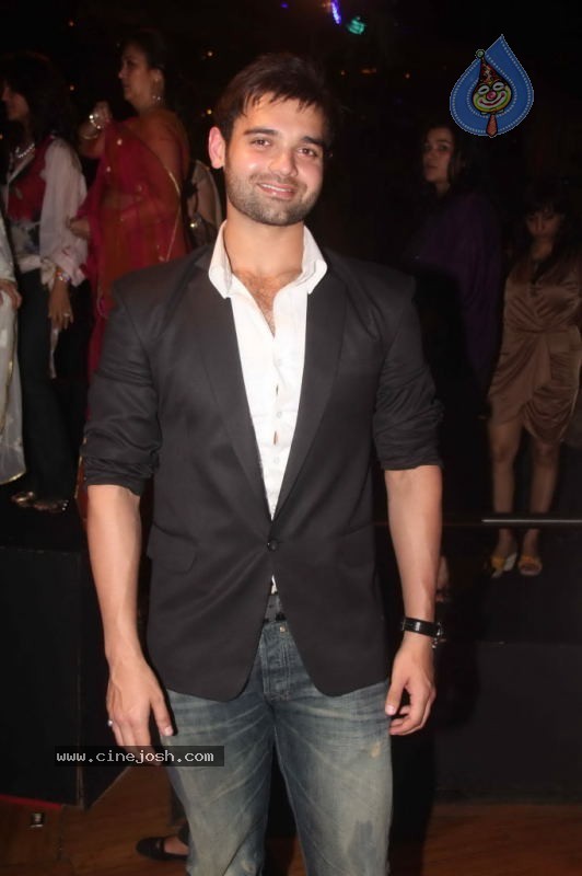 Aamby Valley India Bridal Week Day 4 Guests - 30 / 35 photos