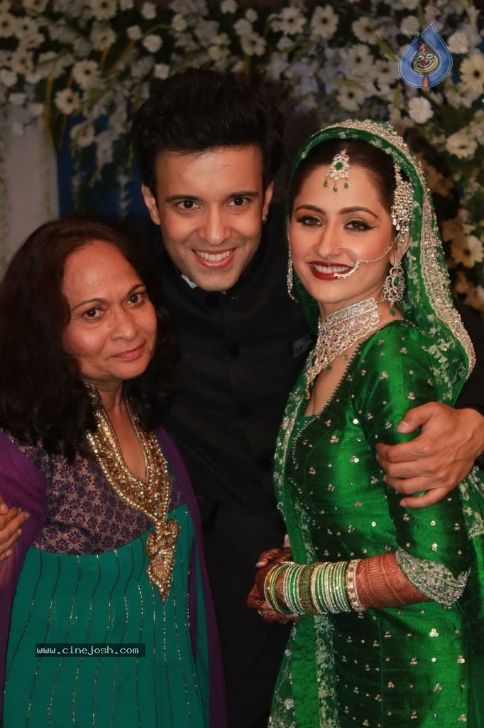 Aamir Ali and Sanjeeda Sheikh Wedding - 14 / 35 photos