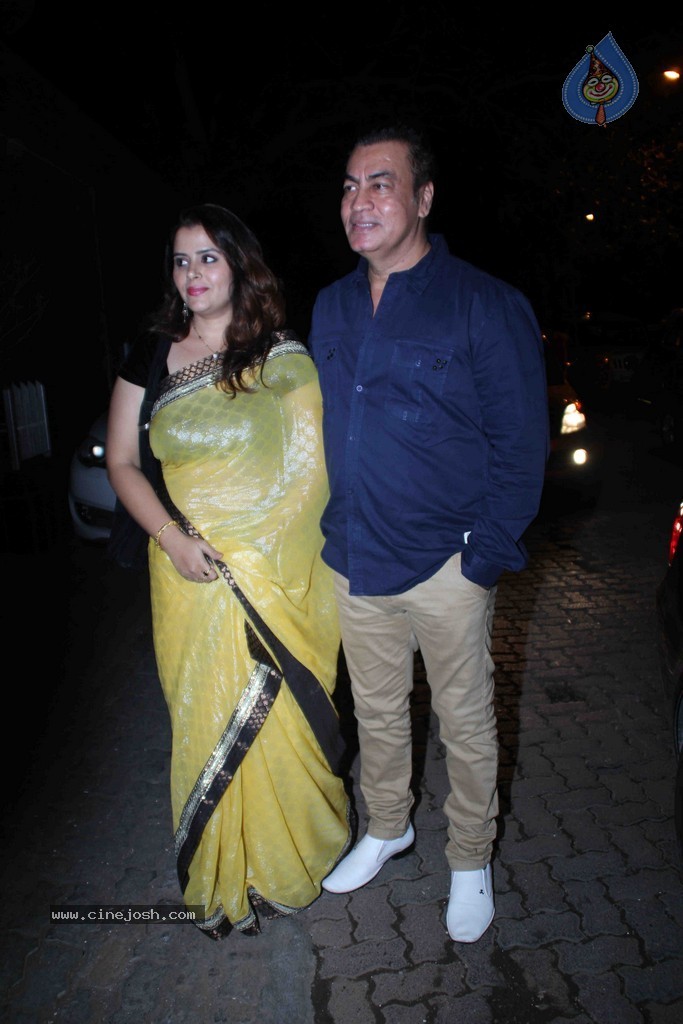 Aamir Khan Hosted Diwali 2014 Party - 46 / 57 photos