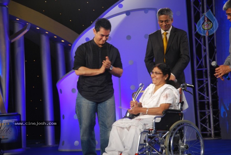Aamir, Salman, Tabu At CID Gallentry Awards - 14 / 30 photos