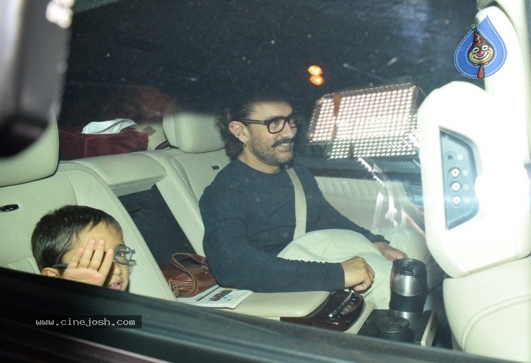 Aaradhya Bachchan's Birthday Party at Pratiksha - 6 / 32 photos