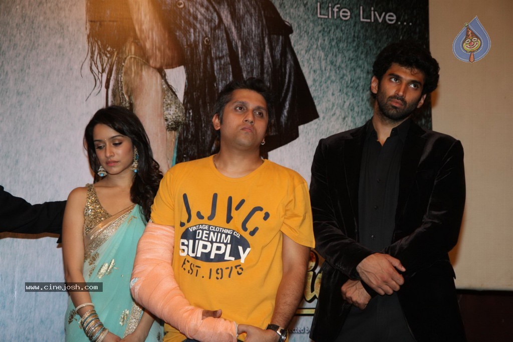 Aashiqui 2 First Look Launch - 5 / 75 photos