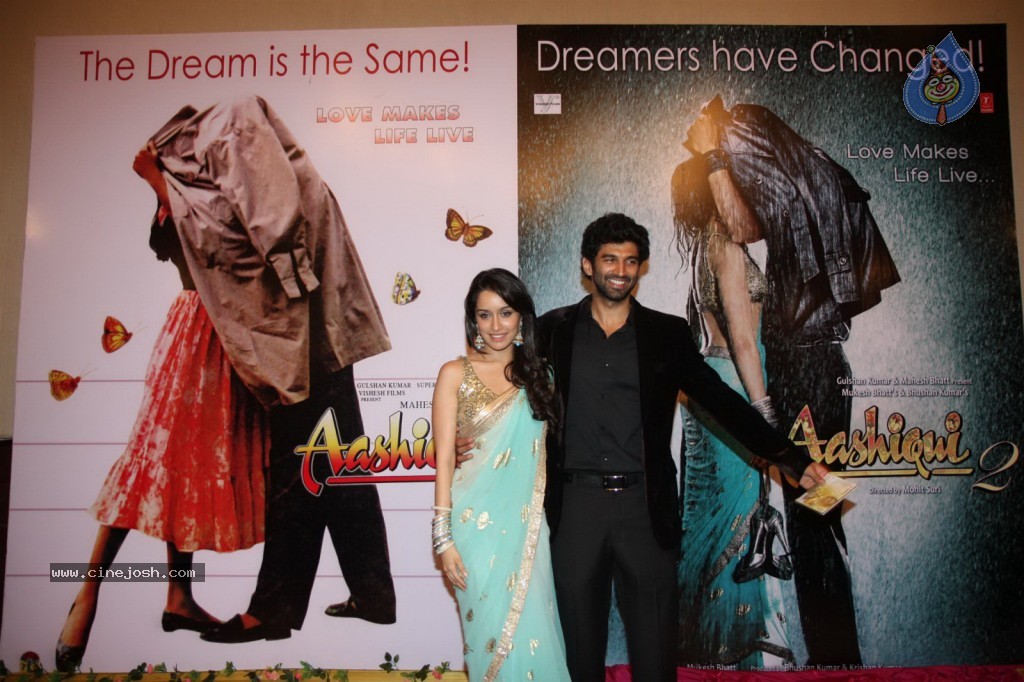 Aashiqui 2 First Look Launch - 51 / 75 photos