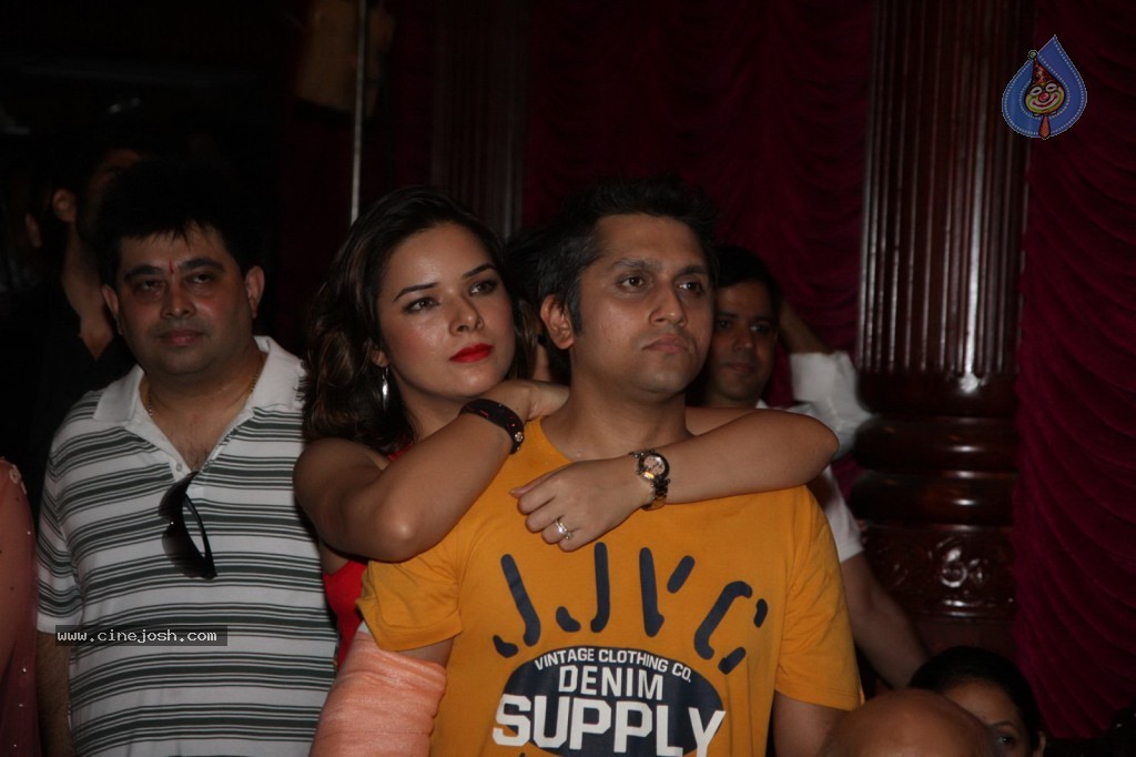 Aashiqui 2 First Look Launch - 56 / 75 photos