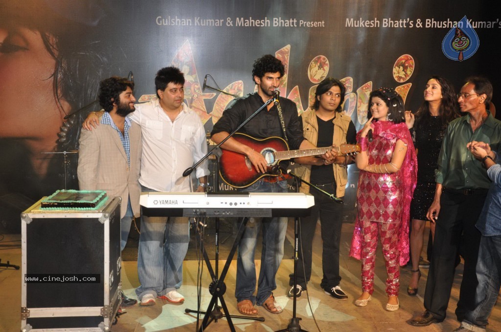 Aashiqui 2 Movie Music Concert - 8 / 71 photos