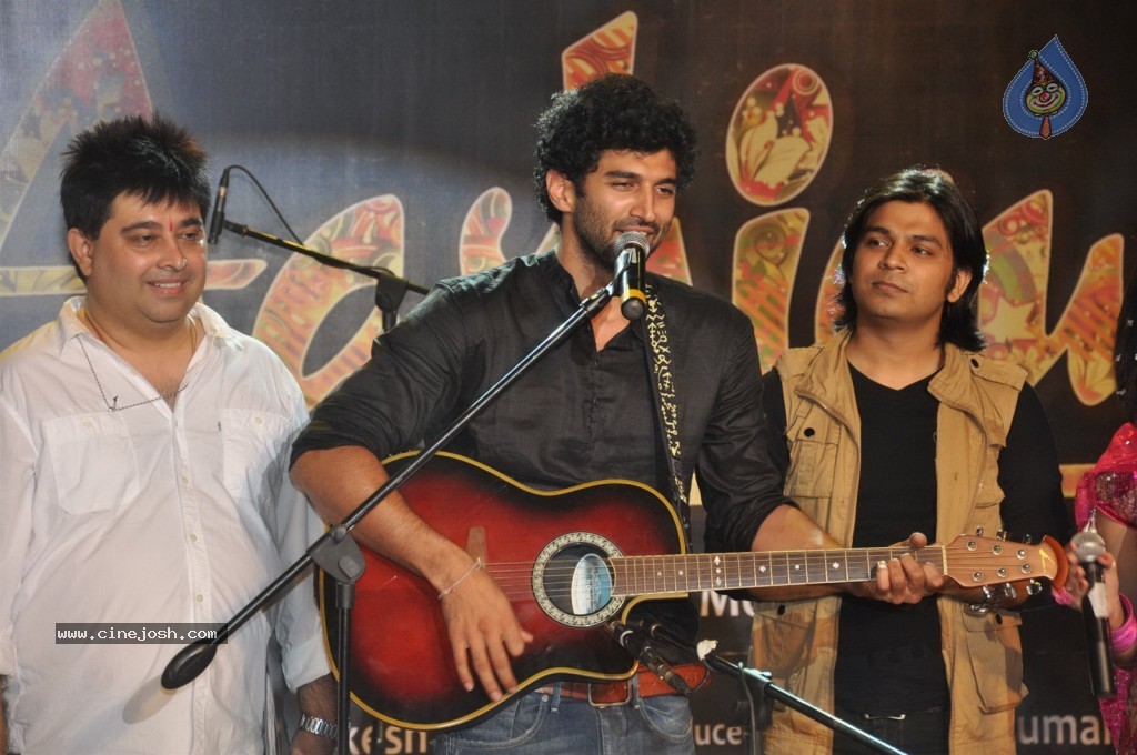 Aashiqui 2 Movie Music Concert - 68 / 71 photos