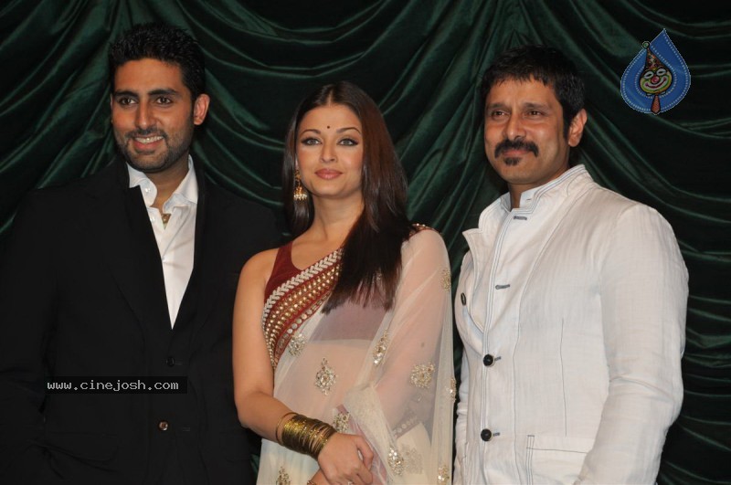 Abhishek,Aishwarya Rai,Vikram At Raavan Music launch - 48 / 53 photos