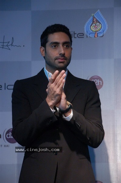 Abhishek Bachchan at Videocon D2H event - 11 / 37 photos
