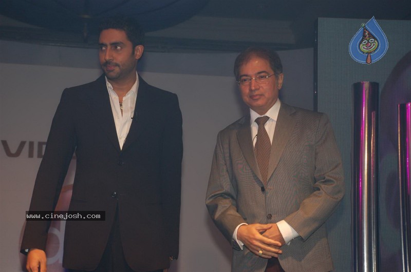 Abhishek Bachchan at Videocon D2H event - 15 / 37 photos