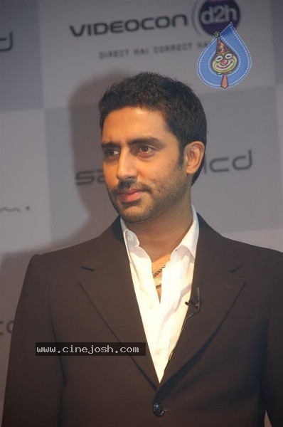 Abhishek Bachchan at Videocon D2H event - 26 / 37 photos