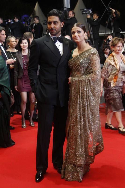 Abhishek n Aishwarya At Cannes Film Festval 2010 - 4 / 20 photos