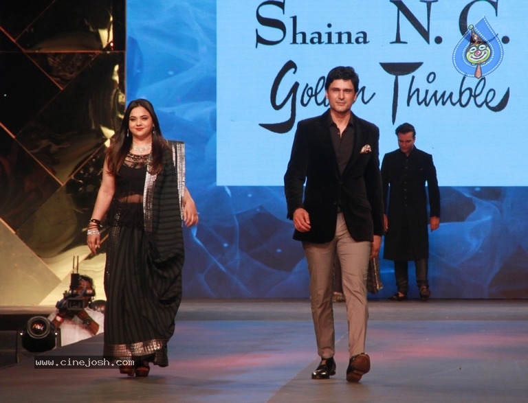 Abu Jani And Sandeep Khosla Fashion Show Photos - 14 / 40 photos