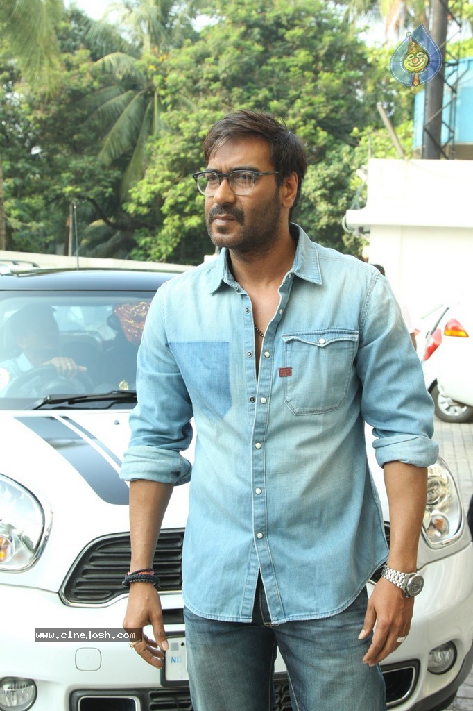 Action Jackson Film Trailer Launch - 56 / 68 photos