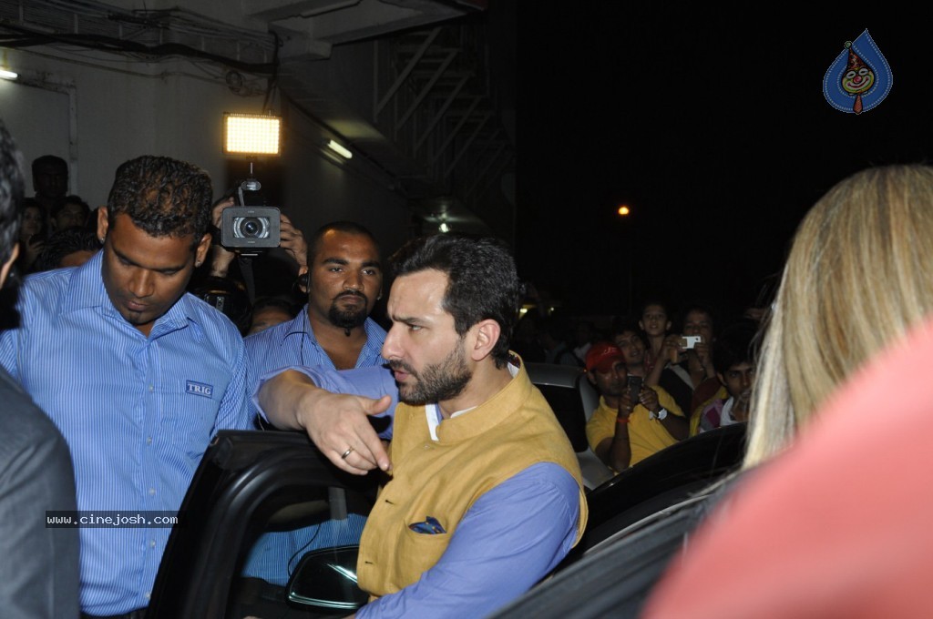 Agent Vinod Bollywood Movie Premiere Show - 11 / 28 photos