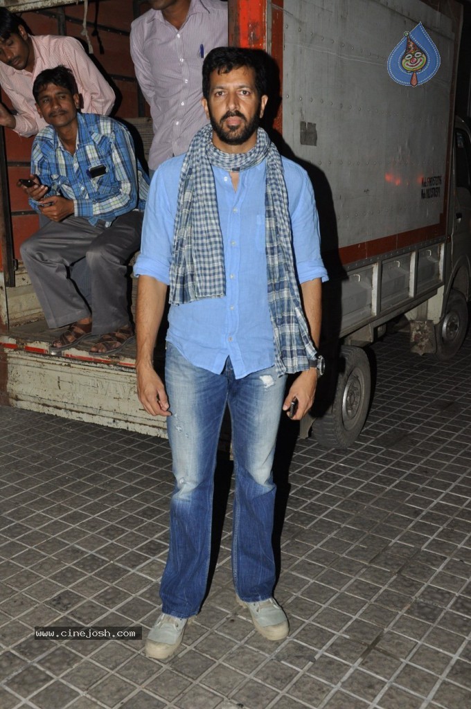 Agent Vinod Bollywood Movie Premiere Show - 13 / 28 photos