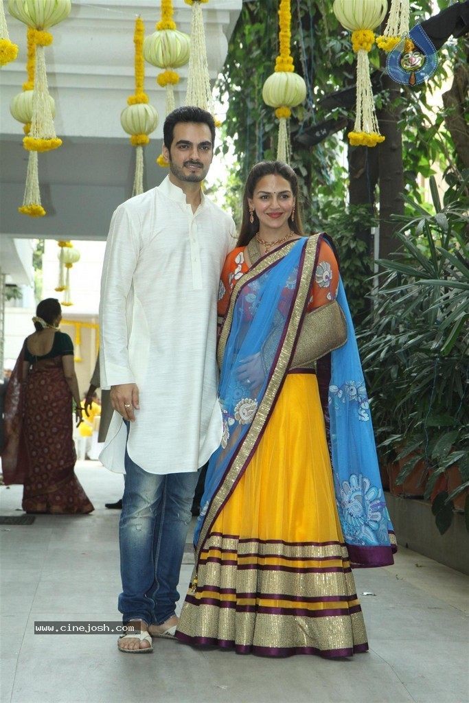 Ahana Deol Mehendi Function - 13 / 51 photos