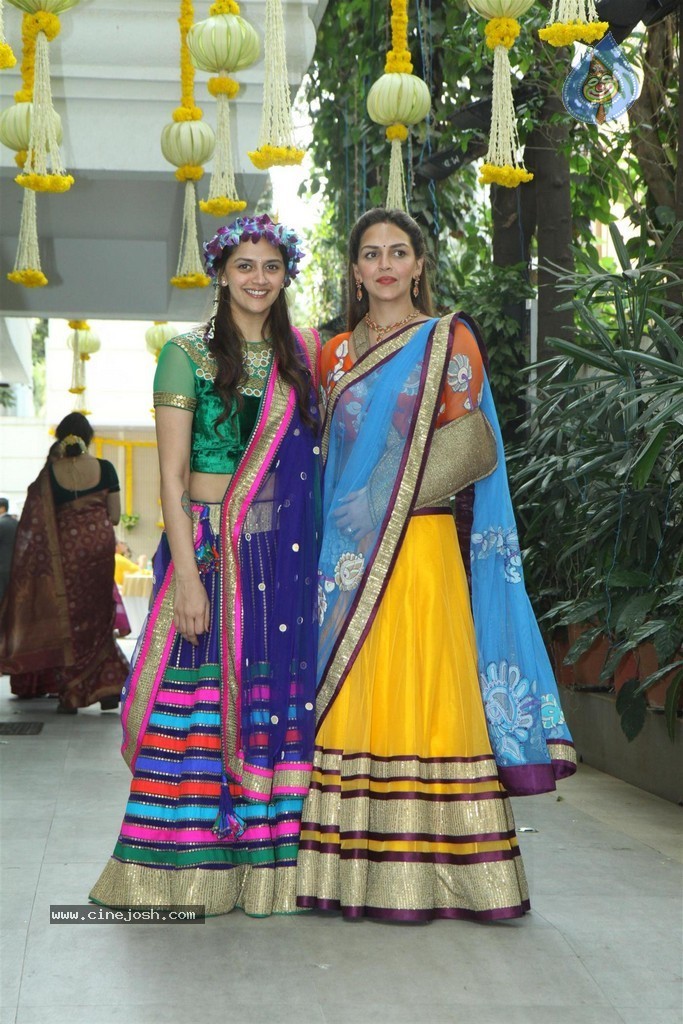 Ahana Deol Mehendi Function - 15 / 51 photos