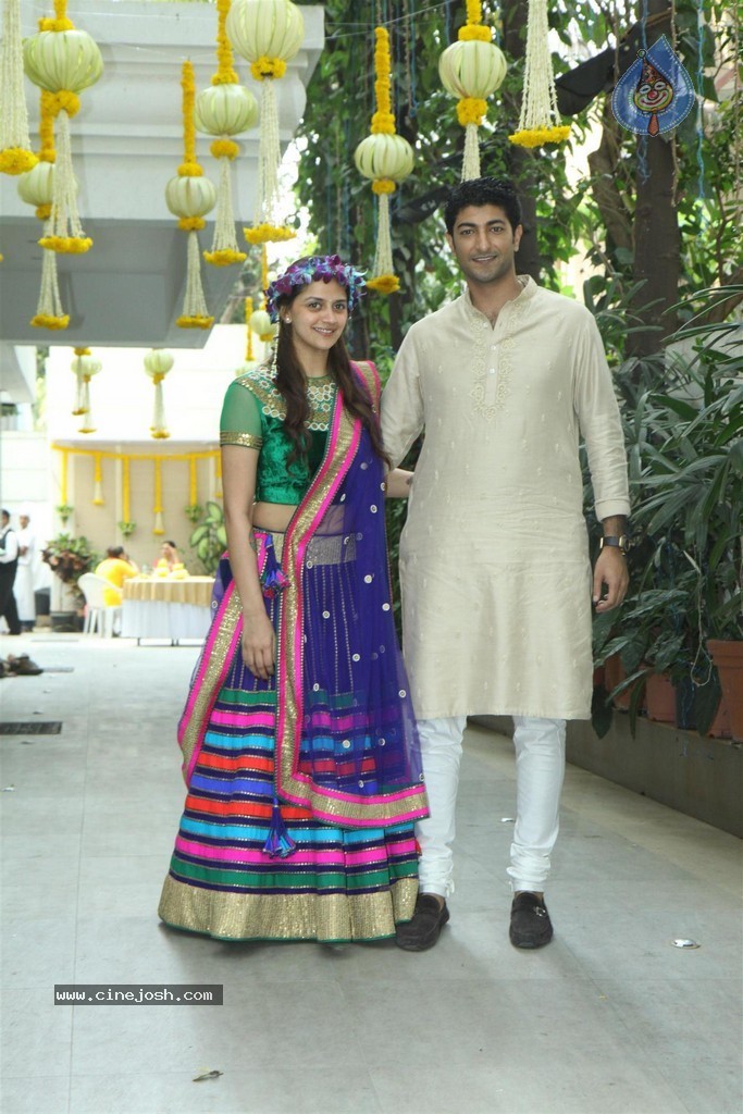 Ahana Deol Mehendi Function - 50 / 51 photos