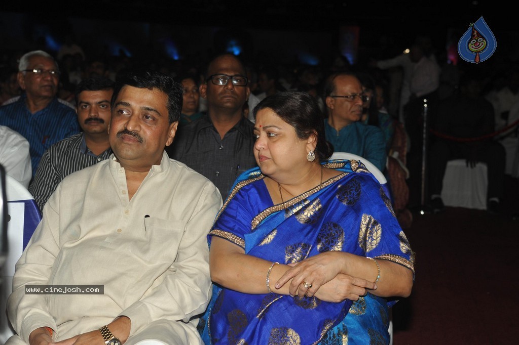 Aish at Sri Sathya Sai Baba 3rd Anniversary Event - 12 / 103 photos