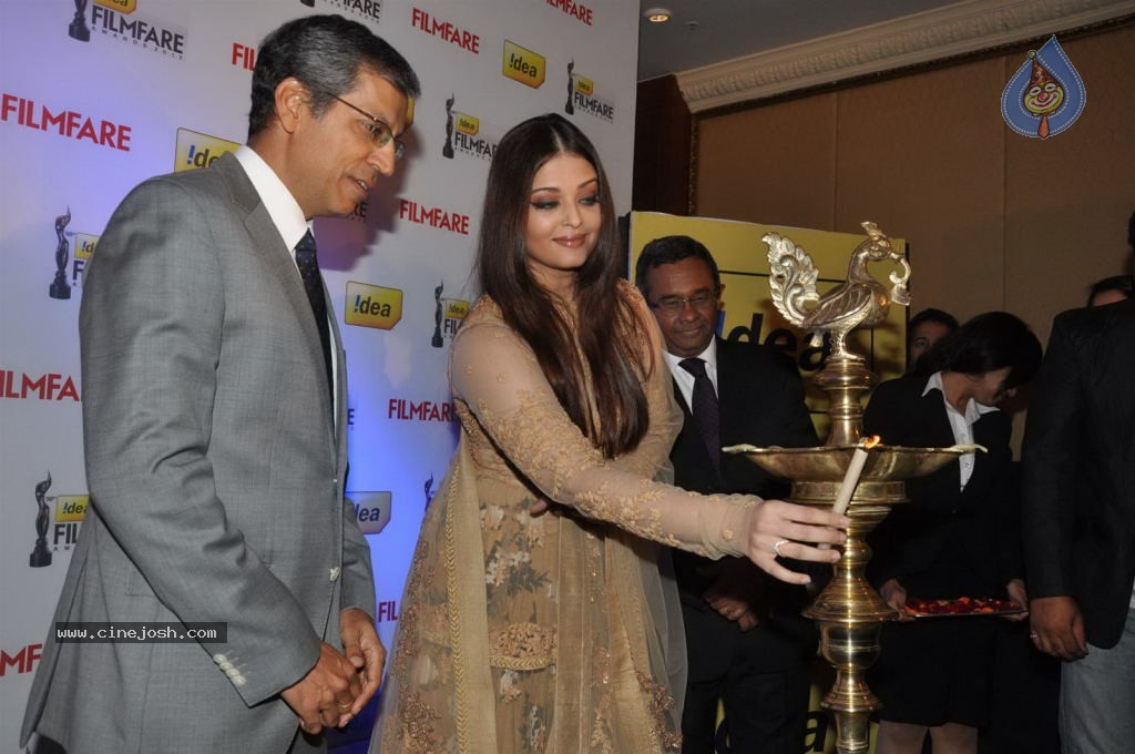 Aishwarya Rai at 58th Idea Filmfare Awards Press Meet - 64 / 75 photos