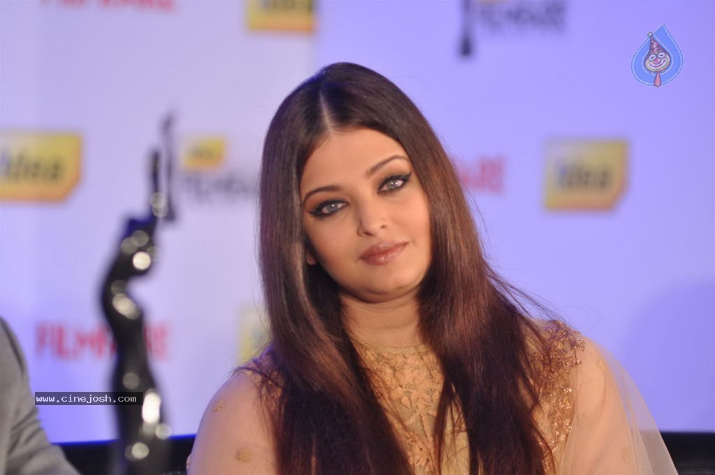 Aishwarya Rai at 58th Idea Filmfare Awards Press Meet - 70 / 75 photos