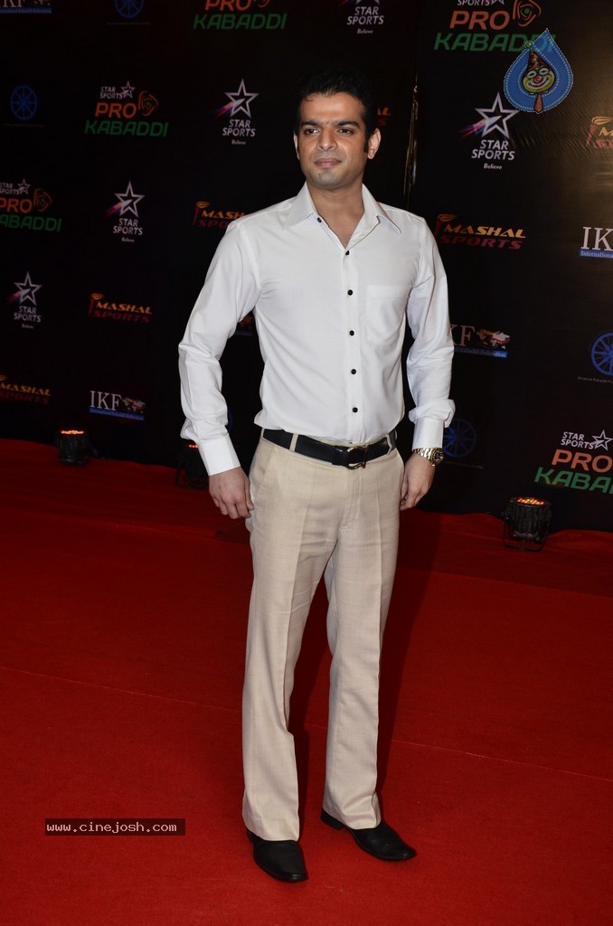 Aishwaryarai at Pro Kabaddi League Finals  - 10 / 40 photos