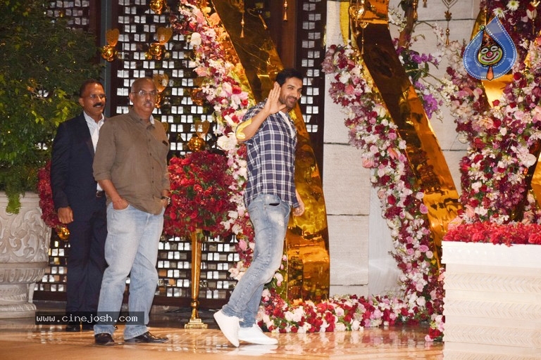 Akash Ambani And Shloka Mehta Engagement Party Photos - 2 / 21 photos