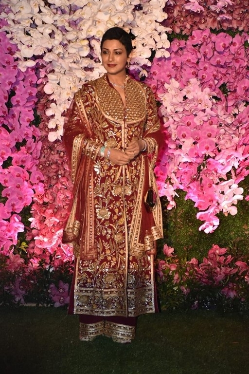 Akash Ambani And Shloka Mehta Reception Photos - 3 / 75 photos