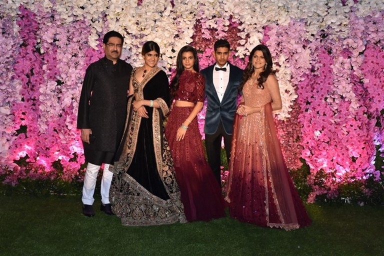 Akash Ambani And Shloka Mehta Reception Photos - 20 / 75 photos